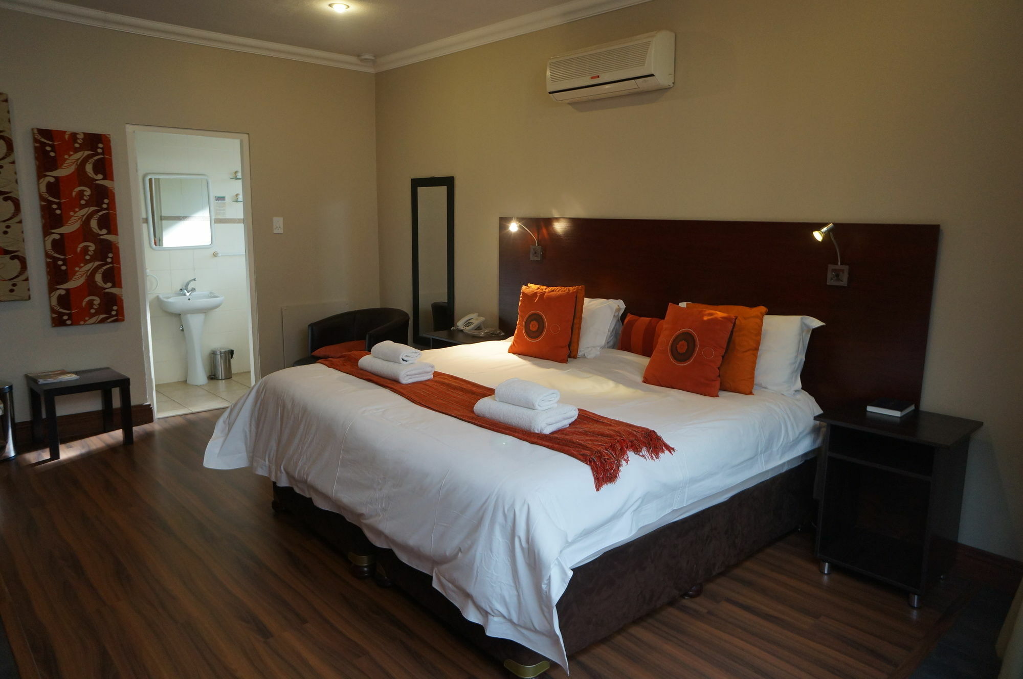 314 On Clark Guest House Pretoria Ngoại thất bức ảnh
